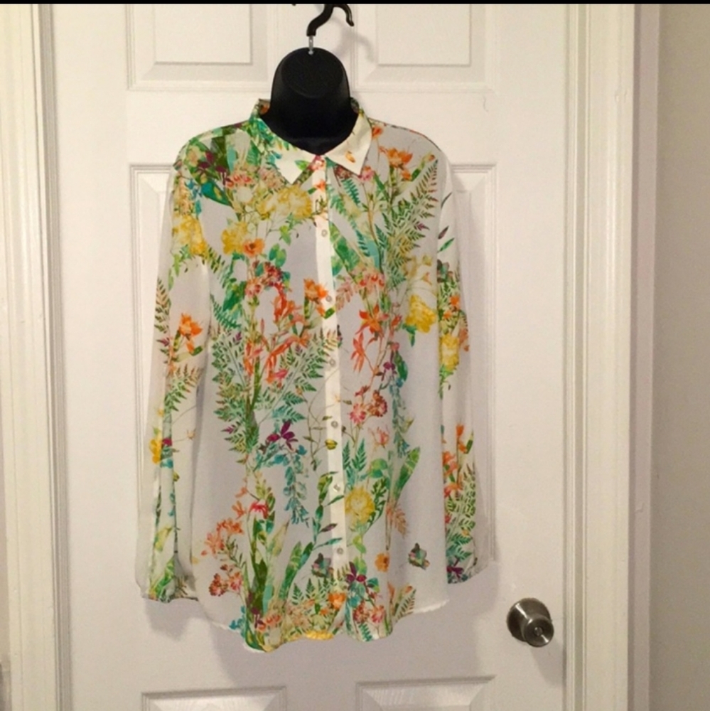 City Streets Floral Blouse - Multicolor